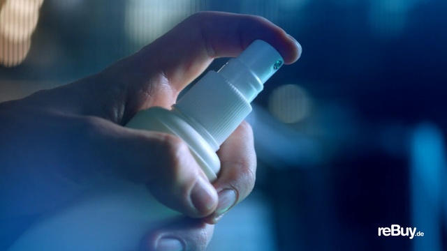 Video Reference: Blue, Water, Arm, Hand, Finger, Joint, Muscle, Elbow, Thumb