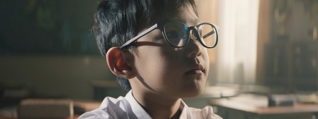 Video Reference: eyewear, glasses, vision care, audio equipment, audio, ear, electronic device, girl, Person