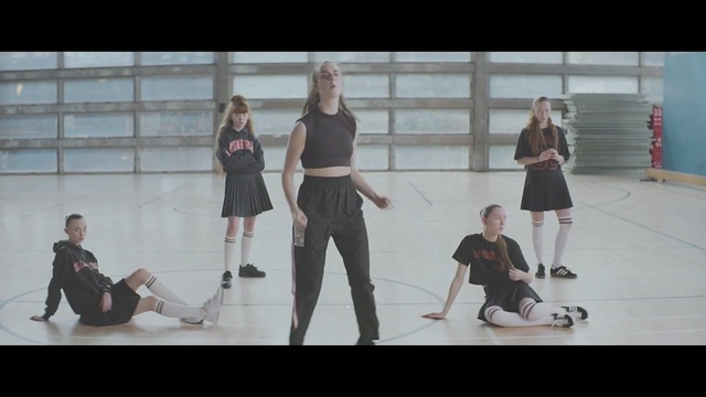 Video Reference: choreography, performance, fashion, performing arts, performance art, fun, girl, event, joint, shoe, Person