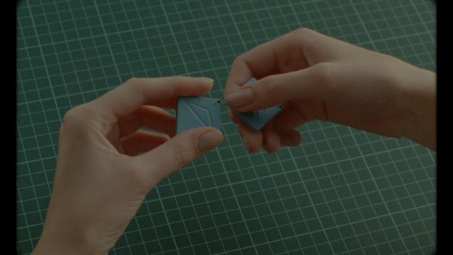 Video Reference: Finger, Hand, Leaf, Origami, Paper, Art, Craft, Thumb, Nail
