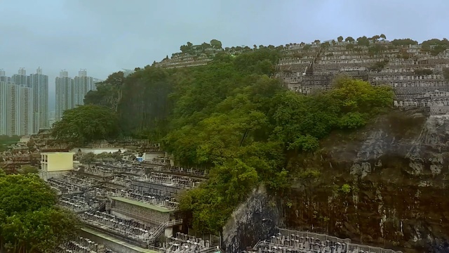 Video Reference: Wall, Archaeological site, Ruins, Historic site, Maya city, Geological phenomenon, Landscape, Fortification, Hill station, Tourism