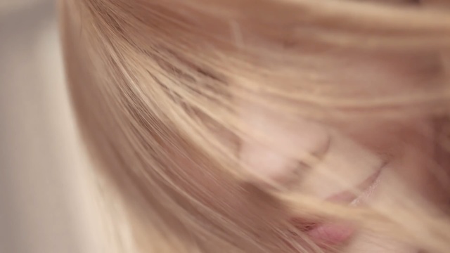 Video Reference: Hair, Blond, Skin, Hairstyle, Pink, Beauty, Ear, Hair coloring, Long hair, Chin