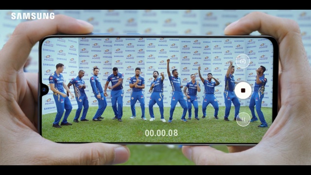 Video Reference: Team, Text, Gadget, Technology, Electronic device, Finger, Hand, Portable communications device, Mobile phone, Communication Device