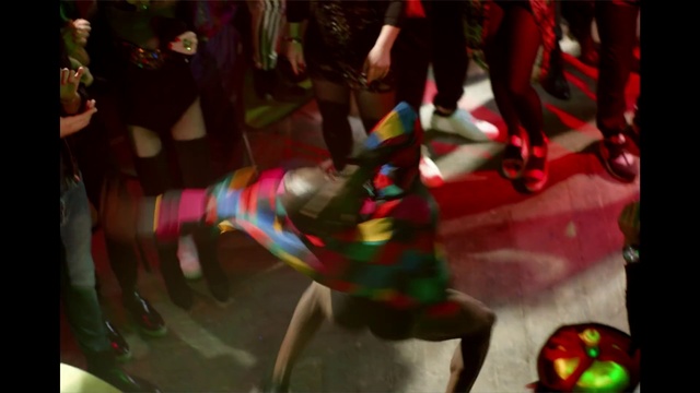 Video Reference: Entertainment, Dance, Event, Dancer, Performing arts, Performance art, Performance, Fun, Choreography, Art