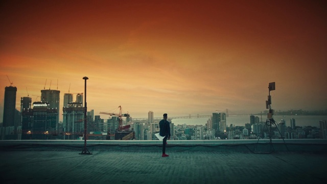 Video Reference: Sky, Urban area, City, Metropolitan area, Skyline, Cloud, Daytime, Cityscape, Human settlement, Evening