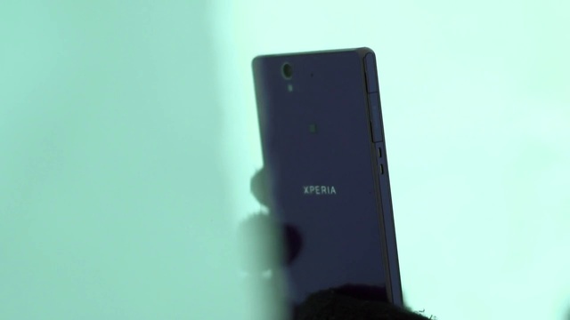 Video Reference: Smartphone, Mobile phone, Gadget, Communication Device, Green, Portable communications device, Electronic device, Technology, Feature phone, Electronics