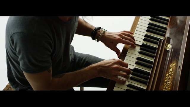 Video Reference: piano, musical instrument, keyboard, player piano, musical keyboard, pianist, electric piano, music, organist, jazz pianist