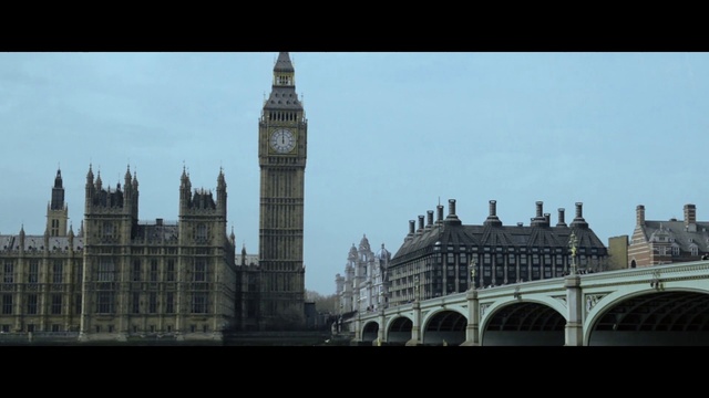 Video Reference: Landmark, Architecture, Building, Metropolis, Tower, Medieval architecture, City, Classical architecture, Historic site, Metropolitan area