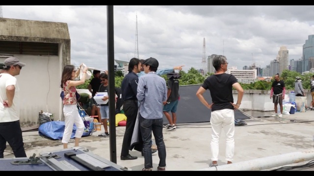 Video Reference: Snapshot, Photography, Fun, Pedestrian, Tourism, Leisure, Street, Person