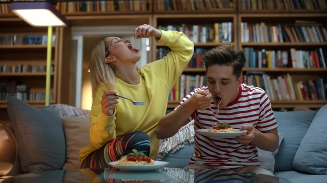 Video Reference: Junk food, Fun, Conversation, Eating, Sitting, Fast food, Child, Sharing, Person