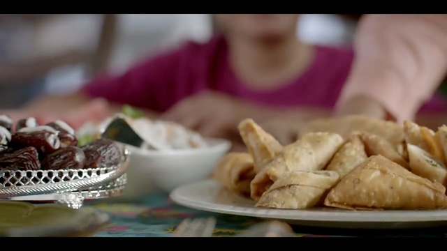 Video Reference: food, dish, momo, cuisine, appetizer, mongolian food, finger food, baked goods, baking, junk food