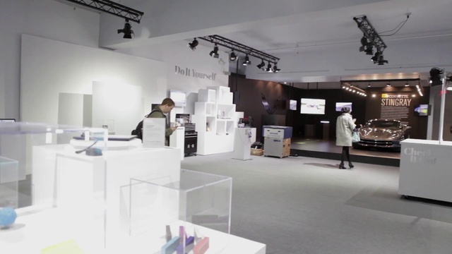 Video Reference: Interior design, Building, Design, Fashion, Architecture, Exhibition, Ceiling, Room, Material property, Tourist attraction