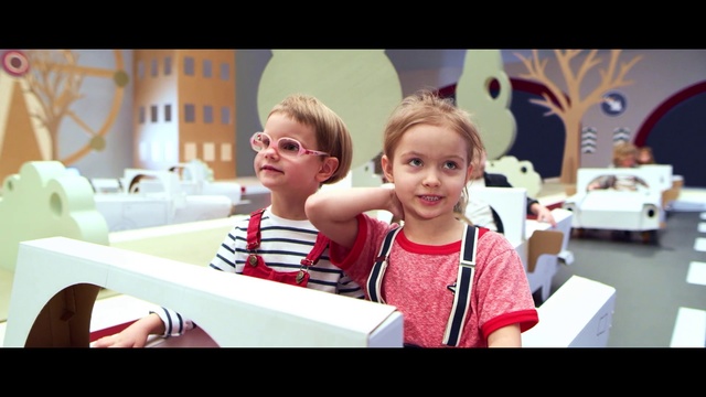 Video Reference: Photograph, Facial expression, People, Child, Fun, Snapshot, Toddler, Smile, Vacation, Photography