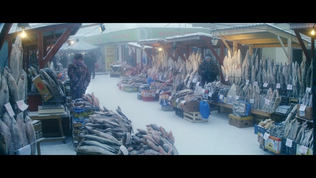 Video Reference: Public space, Mode of transport, Market, Human settlement, Bazaar, City, Marketplace, Photography, Selling, Building