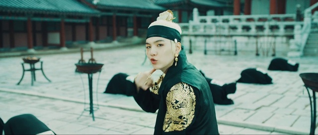 Video Reference: Headgear, Temple, Photography