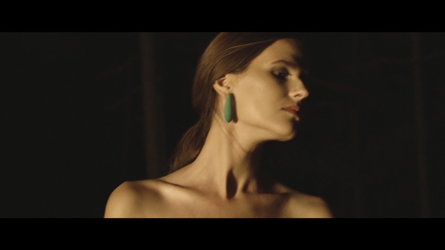 Video Reference: beauty, lady, model, chin, shoulder, girl, cheek, darkness, black hair, neck, Person