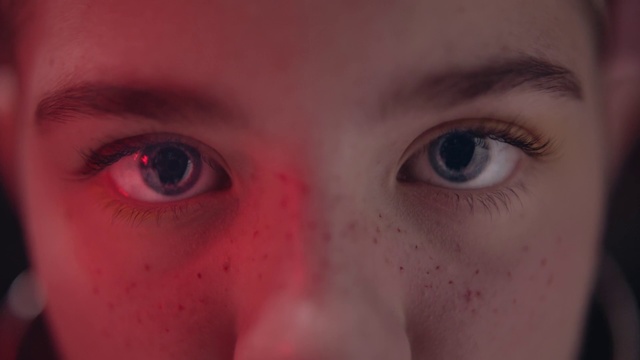 Video Reference: Face, Eyebrow, Nose, Eye, Forehead, Close-up, Skin, Iris, Eyelash, Cheek