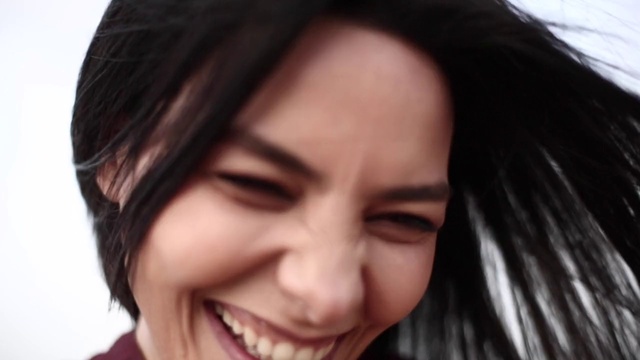 Video Reference: Face, Hair, Nose, Eyebrow, Forehead, Skin, Smile, Facial expression, Chin, Cheek