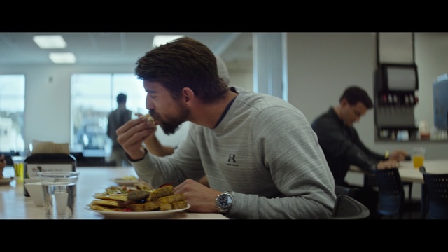 Video Reference: Junk food, Fast food, Food, Eating, Cuisine, Finger food, Conversation, Dish, Snack, Taste, Person