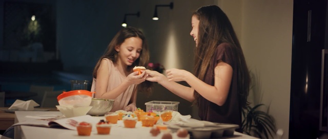 Video Reference: event, girl, restaurant, ceremony, party, drink, fun, rehearsal dinner, supper, wedding reception, Person