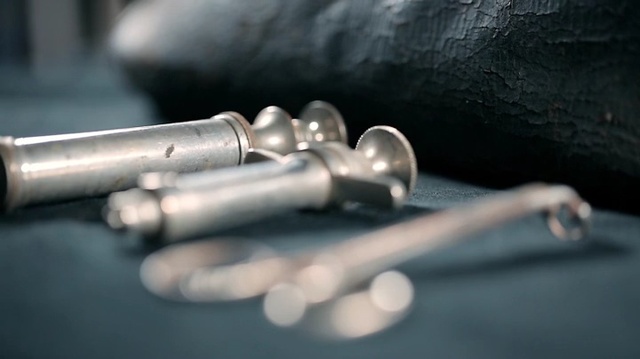 Video Reference: Metal