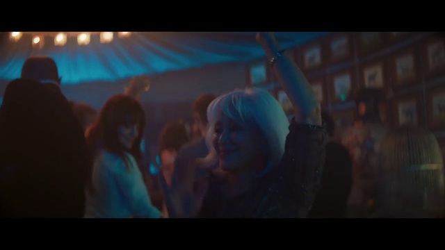 Video Reference: Crowd, Fun, Darkness, Photography, Event, Screenshot, Scene, Fictional character, Performance