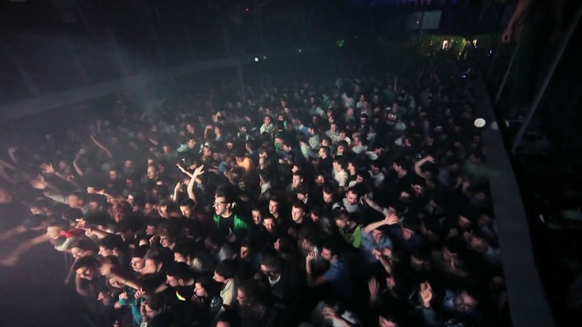 Video Reference: Crowd, Audience, People, Performance, Event, Rock concert, Concert, Public event, Stage, Performing arts