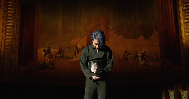 Video Reference: Adventure game, Performance, Darkness, Photography, Performing arts, Screenshot, Games, Art