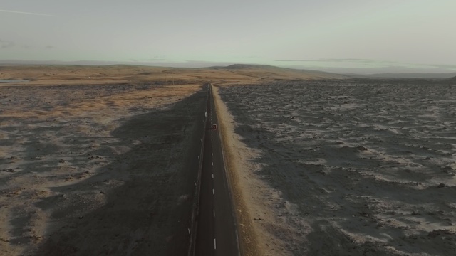 Video Reference: Horizon, Sea, Ecoregion, Sky, Road, Coast, Plain, Landscape, Thoroughfare, Tundra