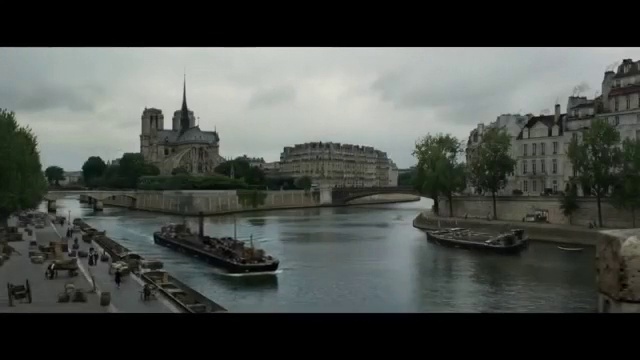 Video Reference: Waterway, Landmark, River, City, Historic site, Tourism, Photography, Architecture, Bank, Channel