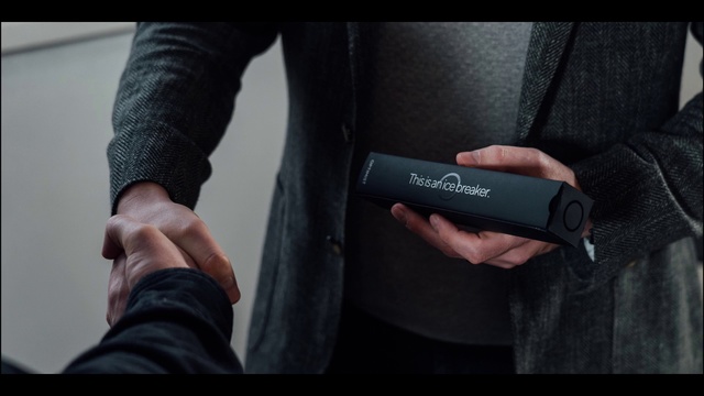 Video Reference: Gadget, Hand, Electronic device, Technology, Arm, Smartphone, Mobile phone