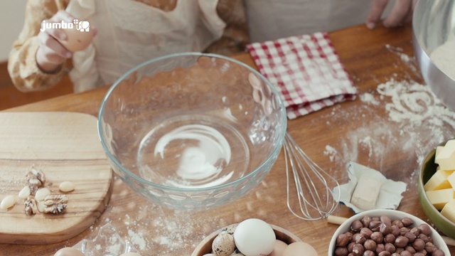 Video Reference: food, dessert, dish, baking, ingredient, finger food, recipe, Person