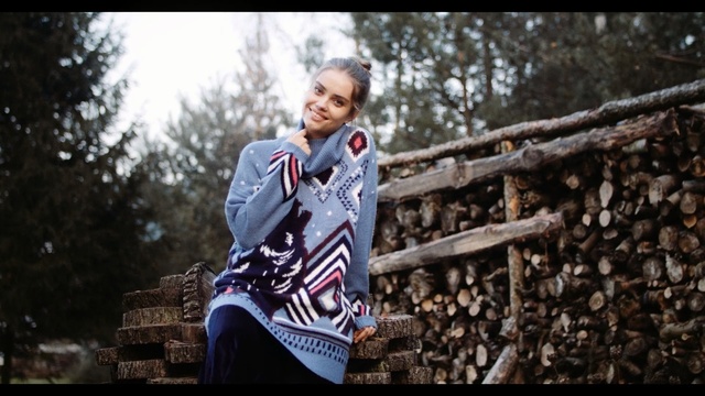 Video Reference: Street fashion, Fashion, Cool, Photography, Eyewear, Footwear, Portrait photography, Photo shoot, Outerwear, Shoe, Person