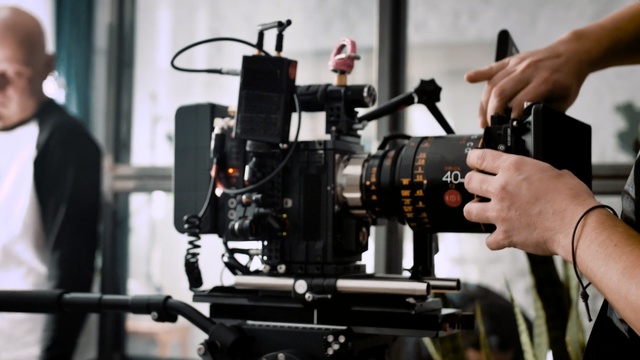 Video Reference: Filmmaking, Camera operator, Cinematographer, Videographer, Cameras & optics, Camera, Film crew, Photography, Single-lens reflex camera, Reflex camera