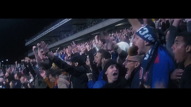 Video Reference: People, Crowd, Audience, Product, Event, Performance, Nightclub, Photography, Music venue, Fan