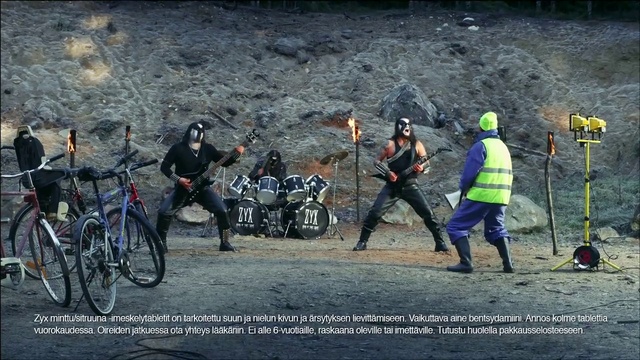 Video Reference: Recreation, Vehicle, Adventure racing, Cycling, Geological phenomenon, Bicycle, Adventure, Sports equipment, Mountain bike