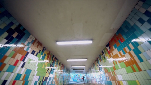 Video Reference: ceiling, wall, architecture, light, structure, daylighting, line, interior design, angle, space