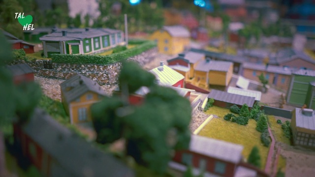 Video Reference: Scale model, Games, Residential area, Miniature, Urban design, Strategy video game, Suburb, Toy, City, Village