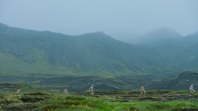 Video Reference: Mountainous landforms, Highland, Hill station, Mountain, Hill, Atmospheric phenomenon, Sky, Ridge, Fell, Wilderness