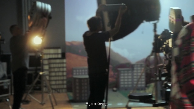 Video Reference: Leg, Music, Photography, Performance, Microphone, Audio equipment, Trousers, Screenshot