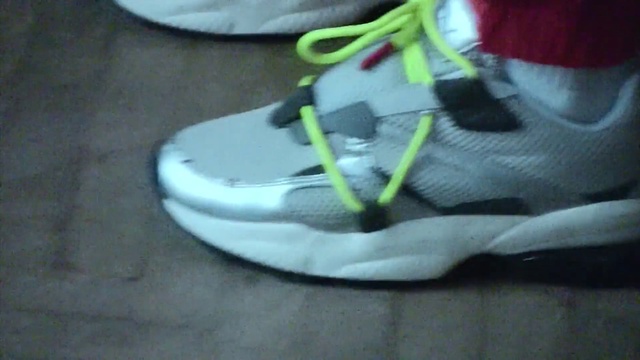 Video Reference: Shoe, Footwear, Sneakers, Nike free, Walking shoe, Athletic shoe, Outdoor shoe