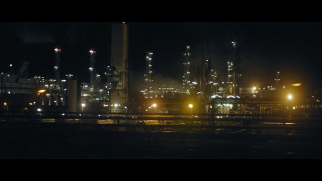 Video Reference: Cityscape, City, Metropolitan area, Night, Metropolis, Urban area, Skyline, Nature, Human settlement, Landmark