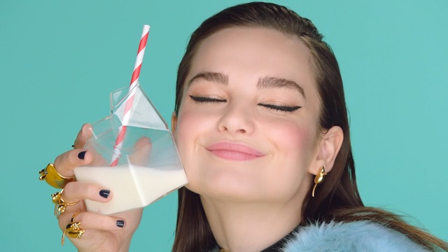 Video Reference: Face, Skin, Cheek, Nose, Lip, Head, Ear, Eyebrow, Forehead, Chin, Person