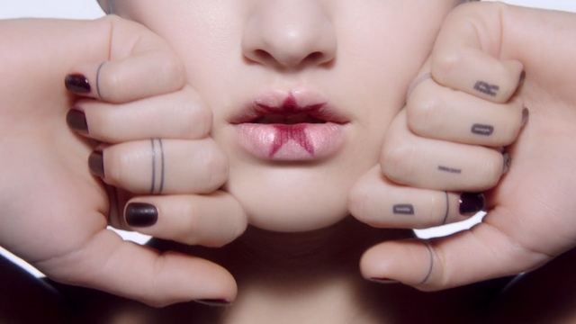 Video Reference: Lip, Face, Nail, Facial expression, Finger, Skin, Cheek, Chin, Hand, Beauty