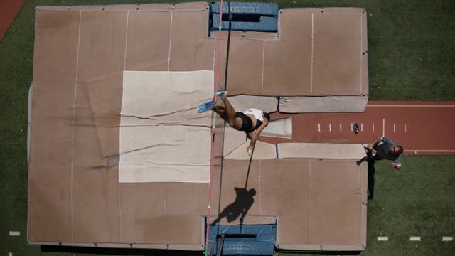 Video Reference: sport, woman, athletic, top shot, stadium 