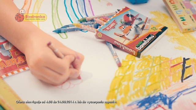 Video Reference: Hand, Finger, Font, Play, Child, Nail, Child art