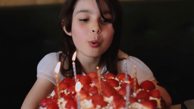 Video Reference: Food, Eating, Cuisine, Dish, Sweetness, Junk food, Food craving