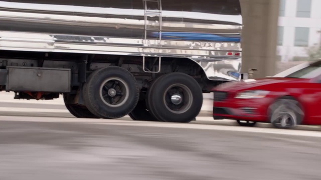 Video Reference: Land vehicle, Vehicle, Motor vehicle, Transport, Car, Mode of transport, Automotive tire, Commercial vehicle, Automotive exterior, Tire