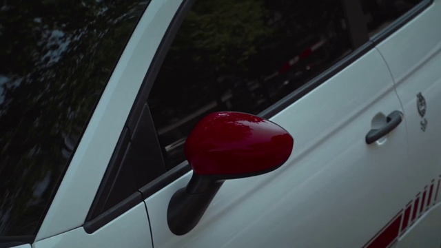 Video Reference: Vehicle door, Vehicle, Car, Red, Automotive exterior, Automotive design, City car, Automotive lighting, Automotive window part, Subcompact car