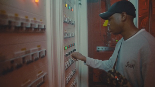 Video Reference: product, electronic device, fun